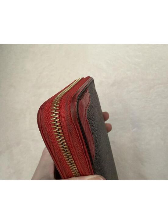 Authentic Louis Vuitton Zippy Wallet Retiro Monogram Coated Canvas Box + Dusty